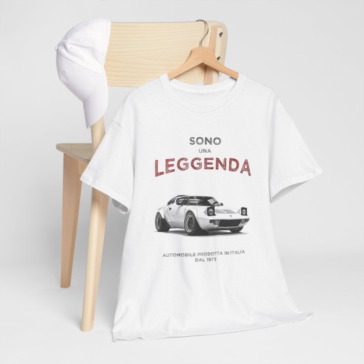 LANCIA Stratos Sono una Leggenda – Unisex-T-Shirt für Männer und Frauen – Grafikdesign im Designer