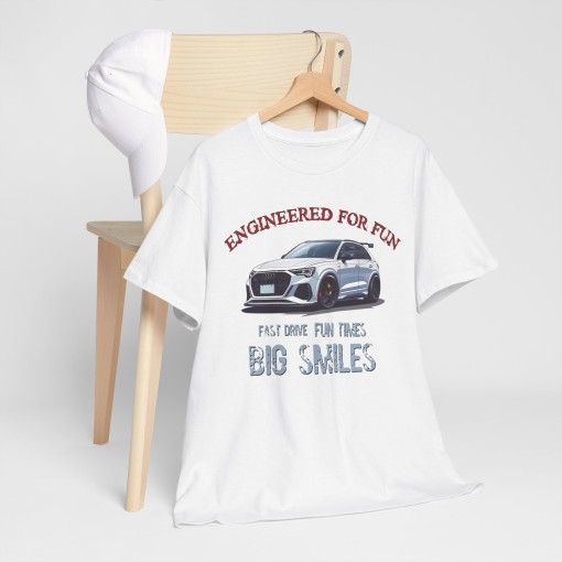 AUDI RS Q3 Big Smiles T-shirt homme pour les passionnés de AUDI