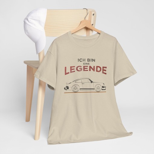 ICH BIN EINE LEGENDE t-shirt featuring the silhouette of the Porsche 911 Carrera RS 2.7 Ducktail available in men’s and women’s